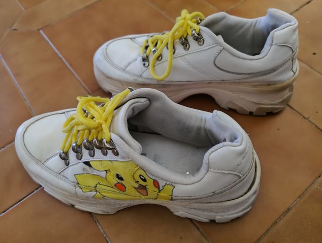 Scarpe bianche ginnastica Pikachu