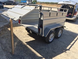 REMOLQUE NUEVO BASCULANTE 2EJES Y FRENO 210x130x72