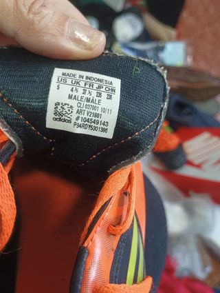 Botas futbol niño