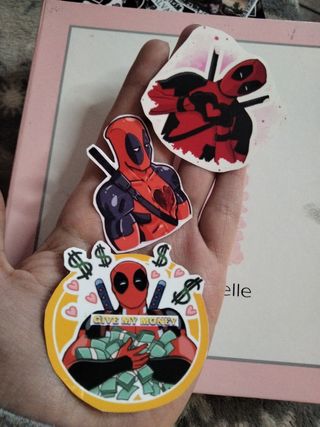 Stickers di "DEADPOOL"
