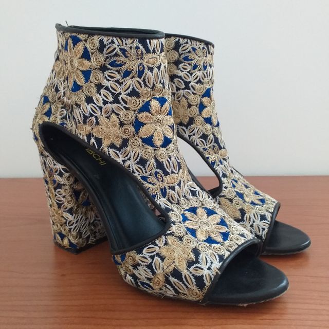 Stivaletti donna Elena Iachi