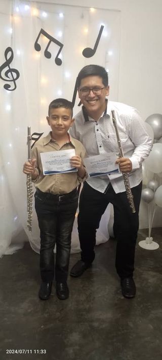 Clases de música / flauta transversal / ensambles.