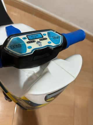 Moto de Policia correpasillo