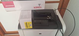 Impresora color HP LÁSER CP1025