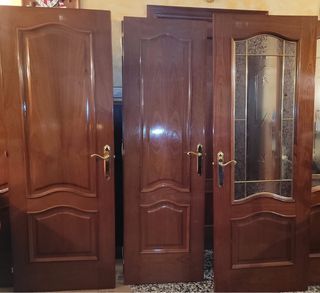 PUERTAS MADERA