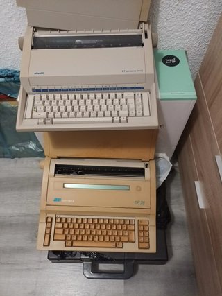 Máquinas de escribir antigua