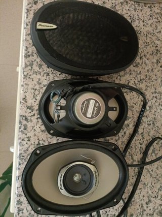 2 Altavoces coche Pioneer 160W