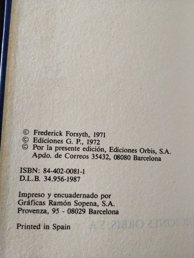 Libro clásico CHACAL de Frederick Forsyth año 1971