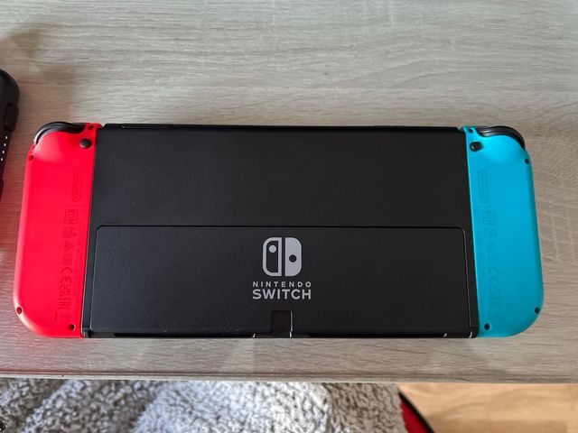 Nintedo Switch Oled Model