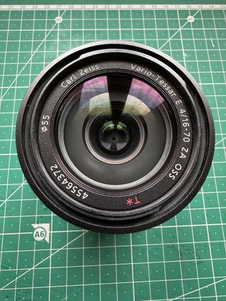 Sony 16–70mm f/4 OSS Zeiss – excelente estado