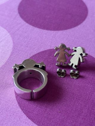 Conjunto pendientes y anillo Tous