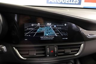 Alfa Romeo Giulia 2.9T V6 510cv Quadrifoglio Nacional