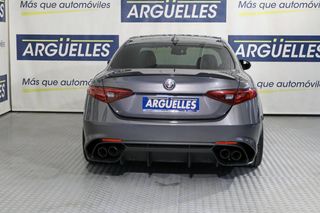 Alfa Romeo Giulia 2.9T V6 510cv Quadrifoglio Nacional