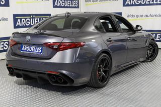 Alfa Romeo Giulia 2.9T V6 510cv Quadrifoglio Nacional
