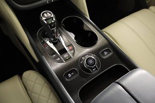 Bentley Bentayga 6.0 W12 Mulliner 608cv