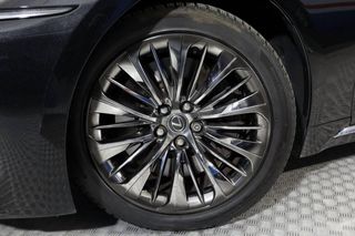 Lexus LS 500 h Executive 4x4 359cv