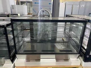 Vitrina expositora refrigerada o de calor