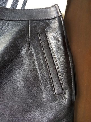 Falda piel negra vintage