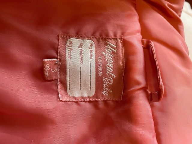 Cazadora de niña. Talla 3 años. Marca Mayoral