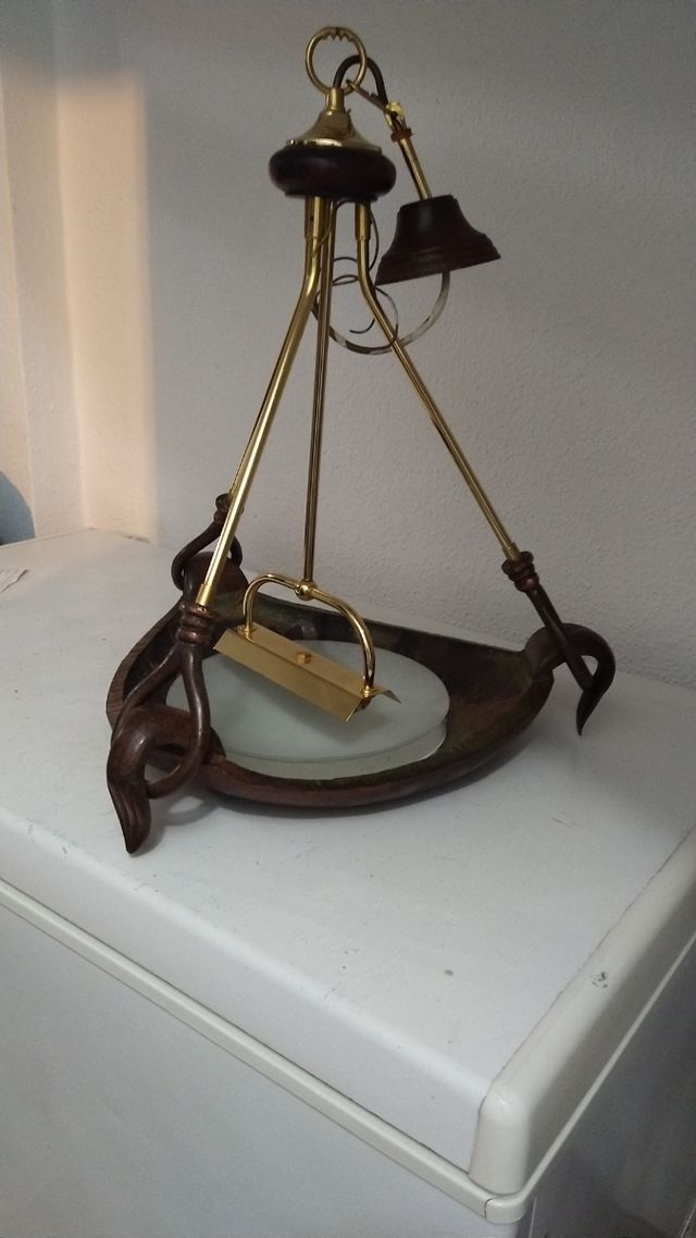 Lampara de bronce, para salón