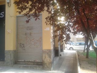 LOCAL CHAFLAN EN TORRERO