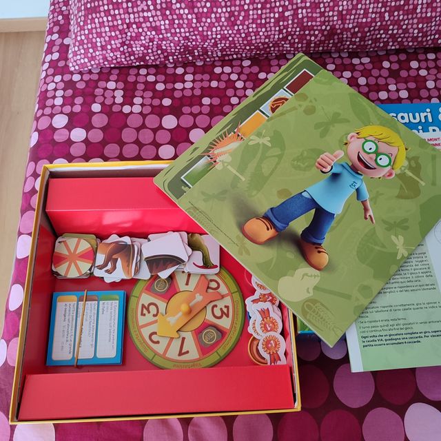 Gioco dinasauri e uomini primitivi