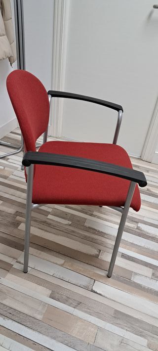 6 poltrone per diversi usi: conferenze/ufficio..