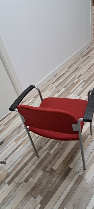 6 poltrone per diversi usi: conferenze/ufficio..