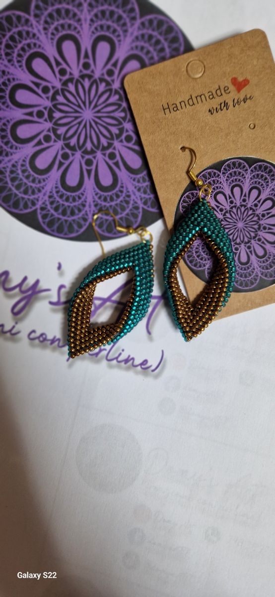 Orecchini fatti a mano