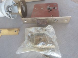 Cerradura puerta entrada