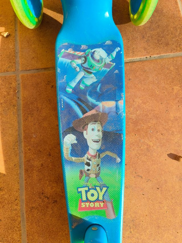 Patinete Toy story