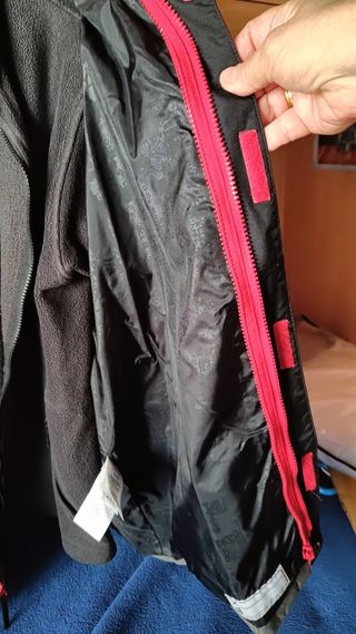 Abrigo cortavientos+Forro Polar rojo y negro #Colu