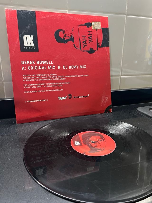 Vinile derek howell “yah tah”