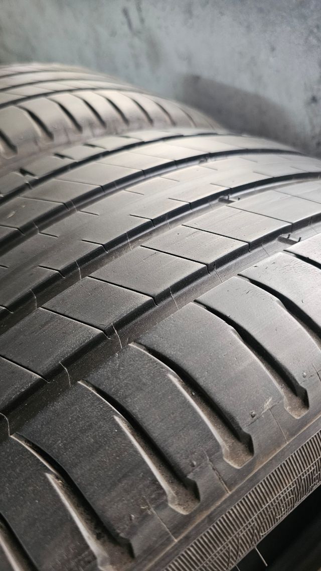 Neumáticos 285 40 20 Michelin