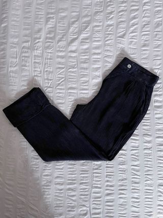 Set composto da pantaloni e top firmati Niuma