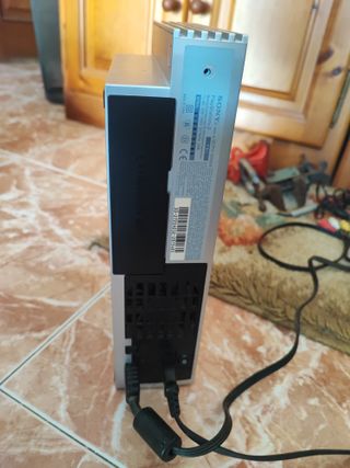 PlayStation2+4 mandos+3 tarj.+ jue Gran Turismo3