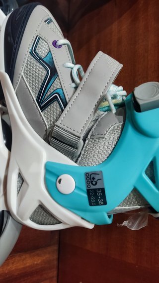 Patines en fila. Bolsa y protectores