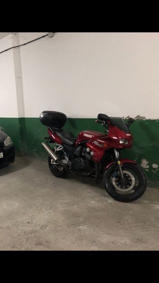 Yamaha Fazer 600 FZS