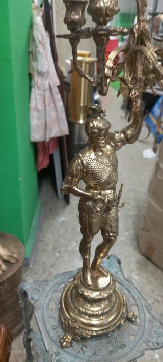 Gran candelabro bronce