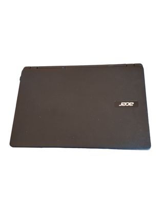 Se vende portátil seminuevo