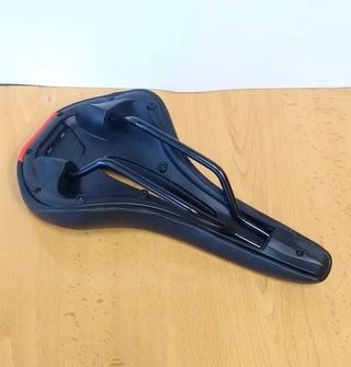 Sillín bicicleta MTB Gel Negro-Rojo