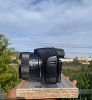 Cámara Sony HSC-HX400V