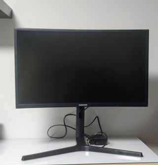 Pantalla Samsung 24 pulgadas CURVE