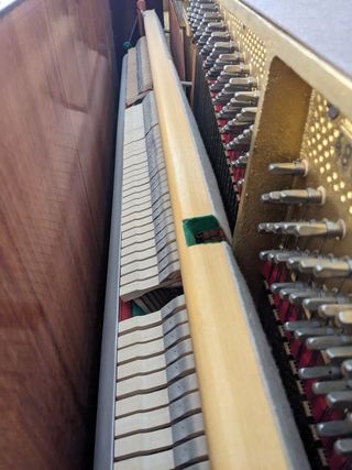 Piano de pared Petrof P 125 I