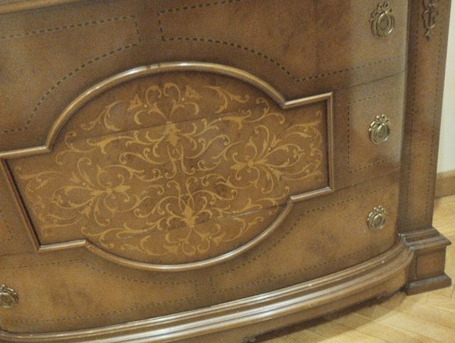 Aparador com mobiliário de espelho ou hall. 199€