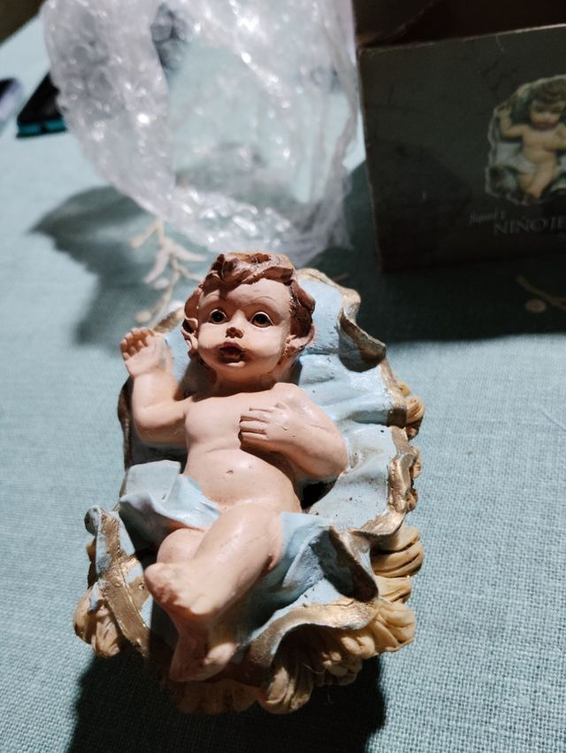 Niño Jesús MD años 90, pintado a mano