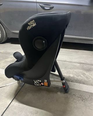 Silla a contra marcha  Britax romer max way plus. 