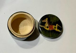 Antiguo tintero chino en madera o bambu