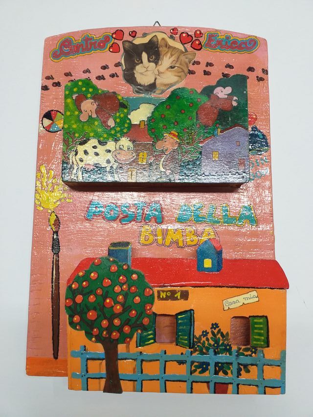 Organizzatore in legno da parete bambina