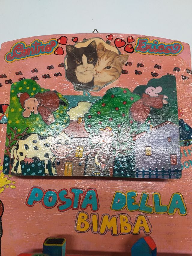 Organizzatore in legno da parete bambina